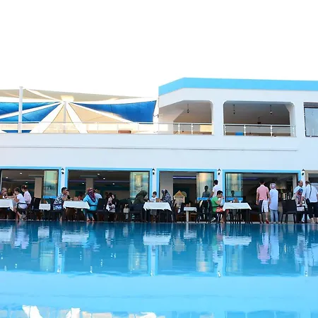 Costa Blu 4*